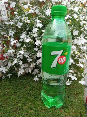7UP w butelce - 500 ml